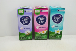 EVERY DAY ΣΕΡΒΙΕΤΑΚΙΑ Normal Χα.ΔΙΑΦ.20Τ Συσκευασία :24 0150046